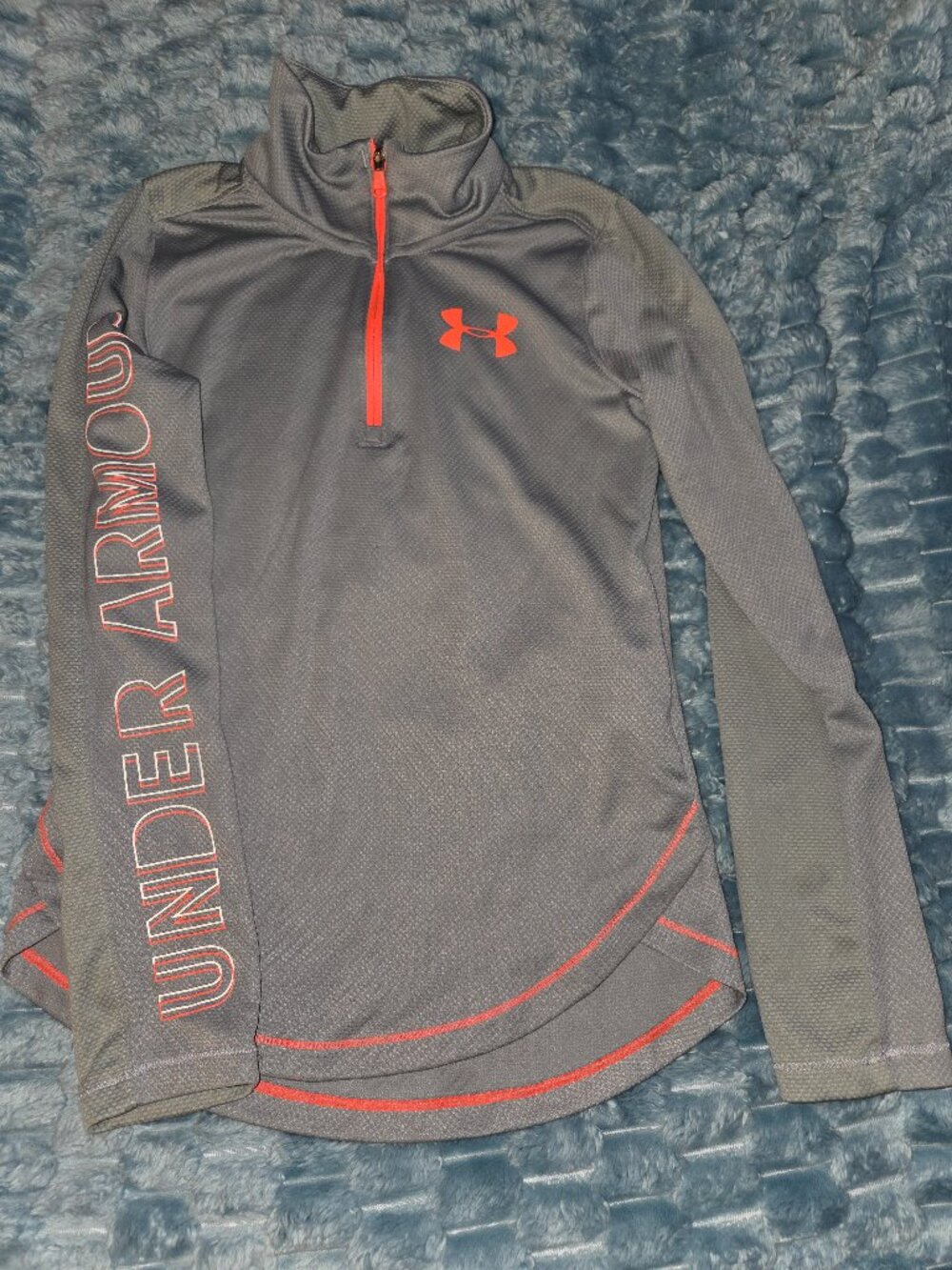 Youth under armour size medium